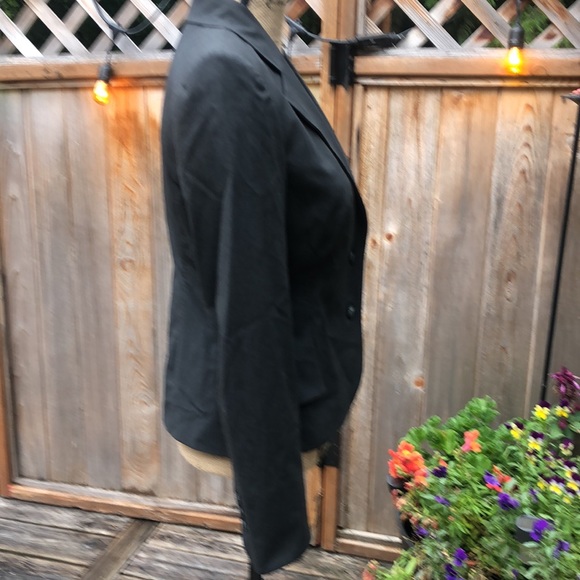 3/$25 Nicole Miller Jacket - Picture 4 of 7